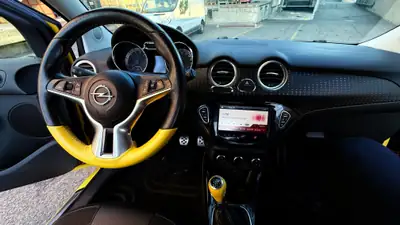 Opel Adam 1.4 ecoFLEX JAM — Citadine maligne, économe et sans sinistre — Miniature 7