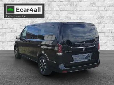 Mercedes-Benz EQV 300 long — Monospace électrique 7 places, facelift 2025 — Armaturenbrett