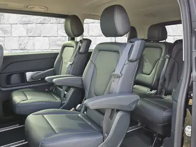 Mercedes-Benz EQV 300 long — Monospace électrique 7 places, facelift 2025 — Miniatur 11