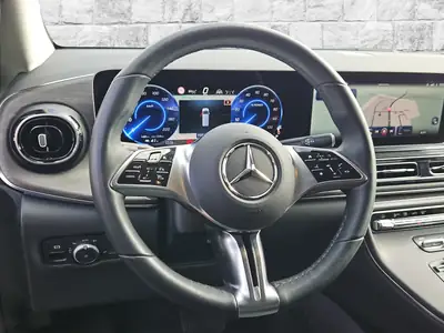 Mercedes-Benz EQV 300 long — Monospace électrique 7 places, facelift 2025 — Miniatur 10