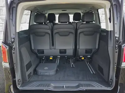 Mercedes-Benz EQV 300 long — Monospace électrique 7 places, facelift 2025 — Miniatur 13