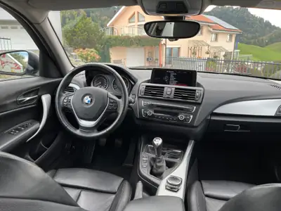 BMW 118d xDrive 2014 — Diesel efficace, transmission manuelle, traction intégrale — cruscotto