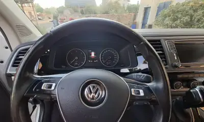 VW T6 2.0 TDI 150 — Monospace robuste, faible kilométrage, motorisation éprouvée — Armaturenbrett