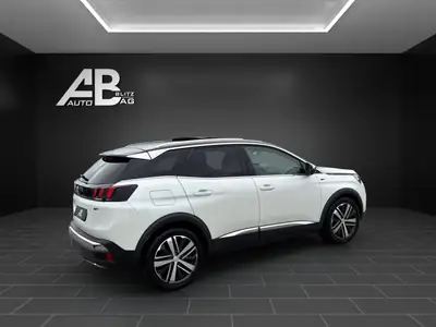 Peugeot 3008 2.0 BlueHDi GT — SUV premium diesel automatique, toit panoramique, 108'000 km — cruscotto