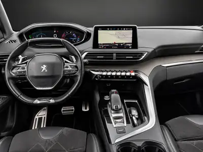 Peugeot 3008 2.0 BlueHDi GT — SUV premium diesel automatique, toit panoramique, 108'000 km — Miniatura 11