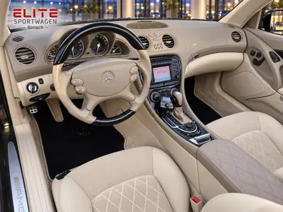 Mercedes-Benz SL 500 — Roadster V8 légendaire, transformation AMG spectaculaire — Miniatura 7