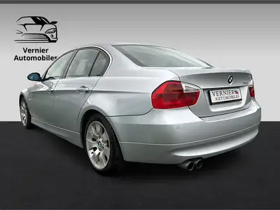 BMW 330i — Berline sportive 2005, 258 ch, sans sinistre et expertise récente — intérieur