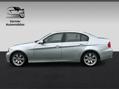 BMW 330i — Berline sportive 2005, 258 ch, sans sinistre et expertise récente — Miniature 8
