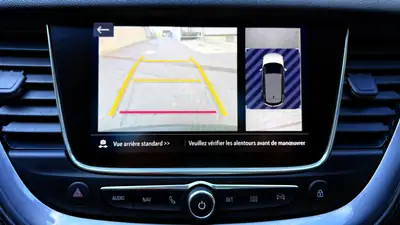 Opel Grandland X 1.2i Excellence — SUV compact automatique, 131'000 km, sans accident — Miniature 13