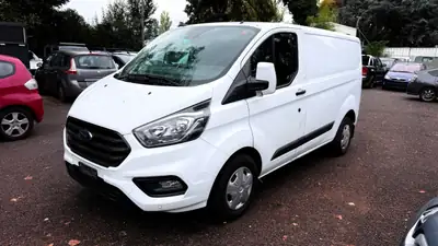 Ford Transit Custom Van 280 L1H1 — Utilitaire diesel fiable, faible kilométrage, à rénover — arrière