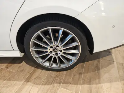 Mercedes-Benz CLA 250 Shooting Brake — Hybride rechargeable 217 ch, design élégant, équipements premium — Miniatur 20