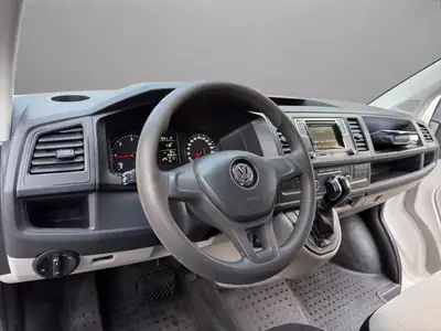 VW T6 2.0 TDI DSG — Utilitaire fiable, 150 ch et boîte auto, parfait pour les pros — Miniatur 10