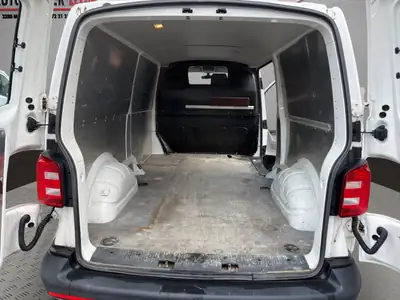 VW T6 2.0 TDI DSG — Utilitaire fiable, 150 ch et boîte auto, parfait pour les pros — Miniatur 18