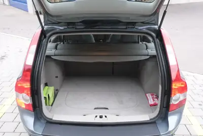 Volvo V50 2.5 T5 Summum — Break robuste, 89 000 km, moteur 5-cylindres régénéré — Miniature 14