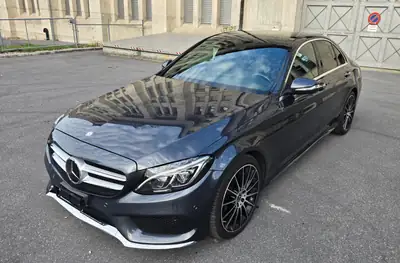 Mercedes-Benz C 250 BlueTec AMG Line — Diesel performant, 4x4 intégral et équipement premium — exterior view