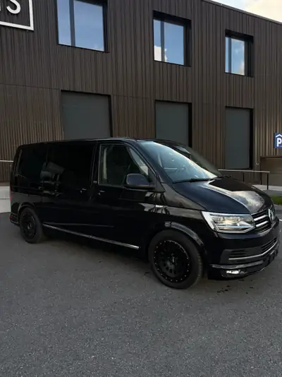 VW T6 Multivan Generation Six — Monospace 7 places diesel, 221'000 km — arrière