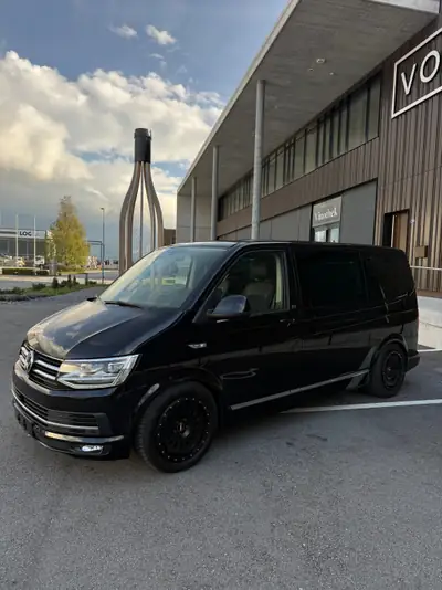 VW T6 Multivan Generation Six — Monospace 7 places diesel, 221'000 km — côté