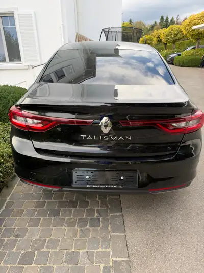 Renault Talisman 1.6 TCe Initiale — Berline élégante, 200 ch sans compromis — side view