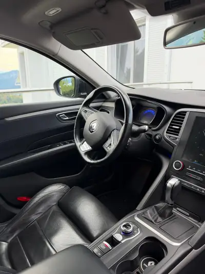 Renault Talisman 1.6 TCe Initiale — Berline élégante, 200 ch sans compromis — detail