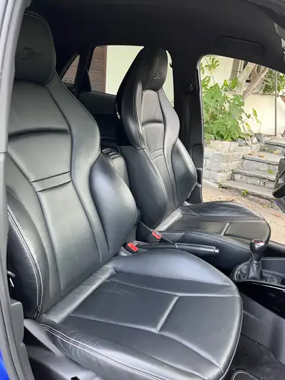 Audi S1 2.0 TFSI Quattro — Compacte sportive 231 ch, très basse kilométrage — dettaglio
