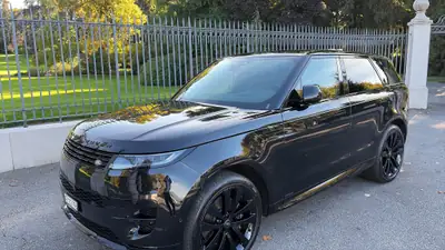 Range Rover Sport 4.4 V8 Autobiography — Puissance brute et prestige britannique — fianco
