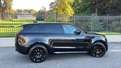 Range Rover Sport 4.4 V8 Autobiography — Puissance brute et prestige britannique — cruscotto