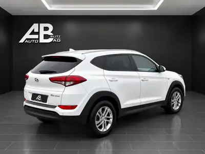 Hyundai Tucson 1.7 CRDI Origo DCT7 — SUV fiable diesel, sans sinistre — cruscotto