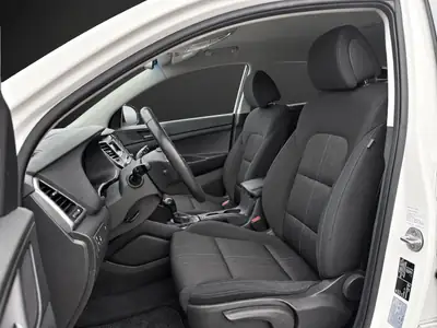 Hyundai Tucson 1.7 CRDI Origo DCT7 — SUV fiable diesel, sans sinistre — Miniatura 7