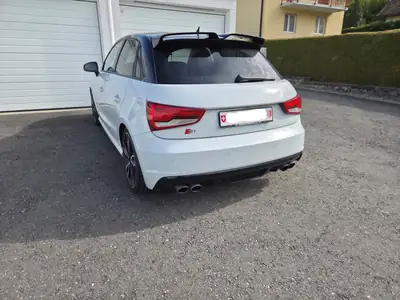 Audi S1 Sportback quattro — Citadine sportive 231 ch, origine suisse AMAG — dashboard