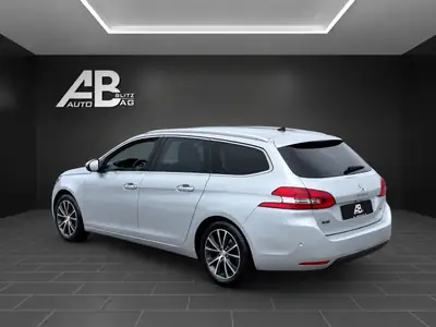 Peugeot 308 SW — Break automtique économe, entretien complet et sans sinistre — vista posteriore
