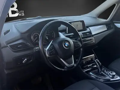 BMW 218 Gran Tourer xDrive — Monospace polyvalent, diesel efficace et traction intégrale — Miniatura 8