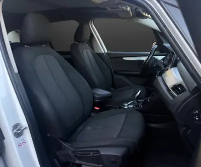 BMW 218 Gran Tourer xDrive — Monospace polyvalent, diesel efficace et traction intégrale — Miniatura 9