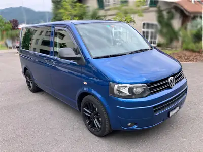 VW T5 2.0 TDI 140 4motion — Van polyvalent, 7 places, traction intégrale — exterior view