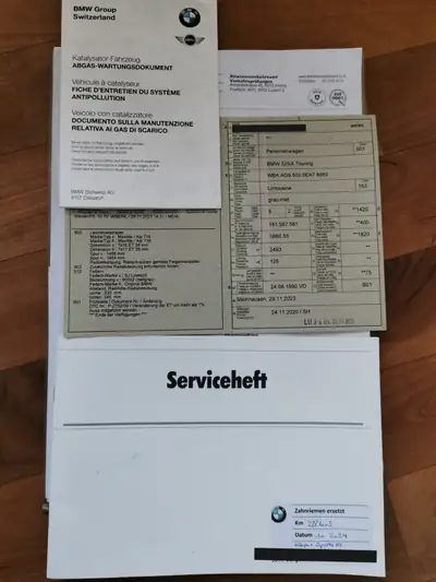 BMW 325 IX Break 1990 — Spacieuse break familiale avec transmission intégrale, 228000 km — dashboard