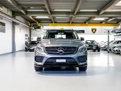 Mercedes-Benz GLE 43 AMG 4Matic — SUV haute performance, full options, garantie incluse — côté