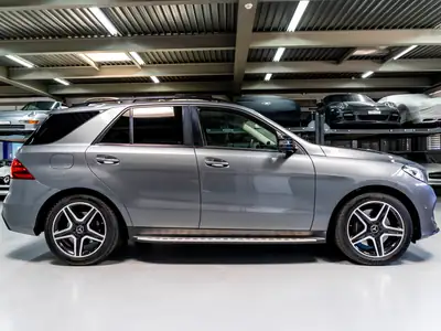 Mercedes-Benz GLE 43 AMG 4Matic — SUV haute performance, full options, garantie incluse — tableau de bord