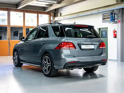 Mercedes-Benz GLE 43 AMG 4Matic — SUV haute performance, full options, garantie incluse — Miniature 8