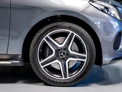 Mercedes-Benz GLE 43 AMG 4Matic — SUV haute performance, full options, garantie incluse — Miniature 9