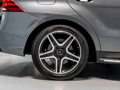 Mercedes-Benz GLE 43 AMG 4Matic — SUV haute performance, full options, garantie incluse — Miniature 12