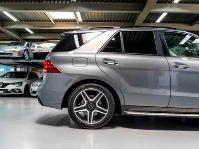 Mercedes-Benz GLE 43 AMG 4Matic — SUV haute performance, full options, garantie incluse — Miniature 11
