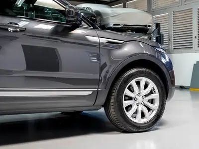 Land Rover Range Rover Evoque 2.0 Si4 — SUV premium 4x4, état impeccable, 79'900 km — Miniatura 13