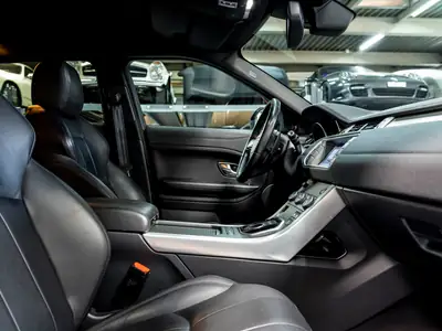 Land Rover Range Rover Evoque 2.0 Si4 — SUV premium 4x4, état impeccable, 79'900 km — Miniatura 26