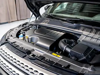 Land Rover Range Rover Evoque 2.0 Si4 — SUV premium 4x4, état impeccable, 79'900 km — Miniatura 29