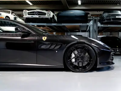 Ferrari GTC 4 Lusso 2016 — Grand Turismo 690 ch, jantes concaver et suspension abaissée — Miniatur 10