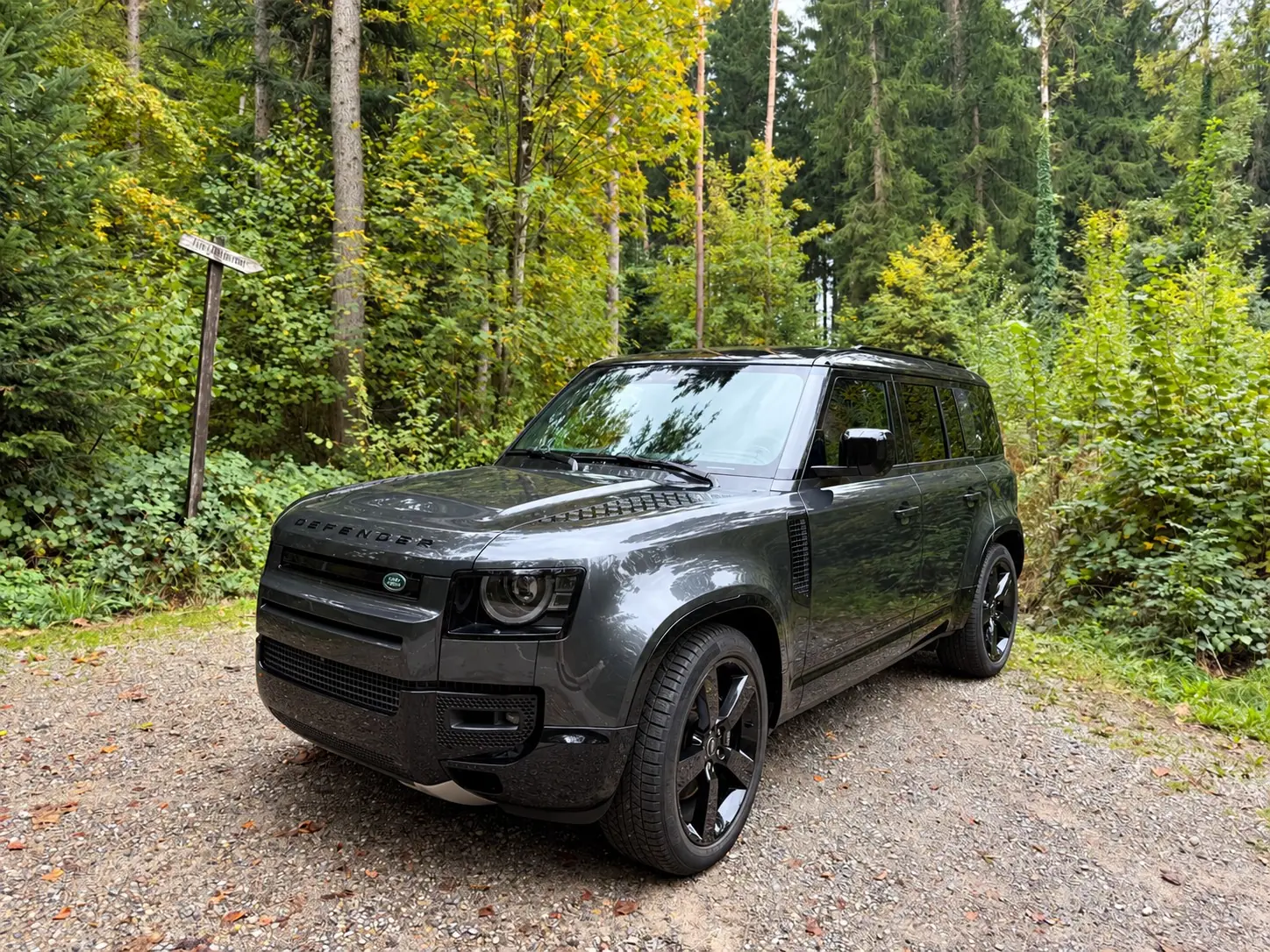 Land Rover Defender 2022 occasion Zürich — 1