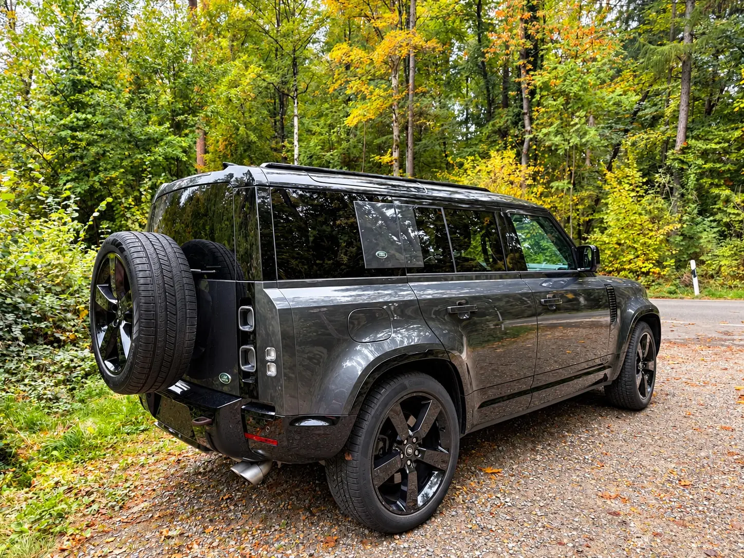 Land Rover Defender 2022 occasion Zürich — 3
