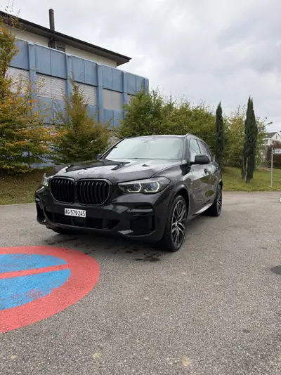 BMW X5 40d xDrive — SUV premium diesel hybride léger, 122 500 km — Außenansicht