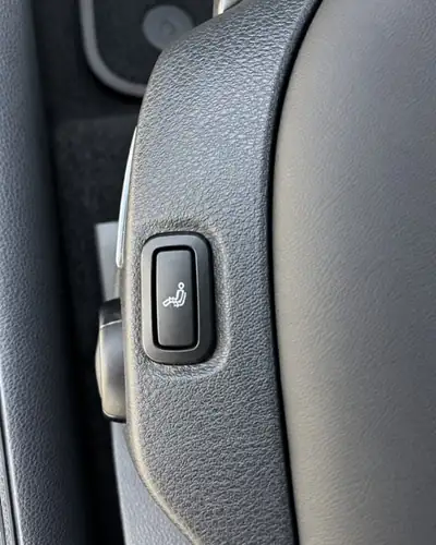 VW Golf 1.4 TSI 140 Highline — Compacte fiable, entretien impeccable — Thumbnail 8