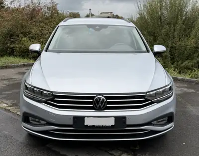 Volkswagen Passat 1.5 TSI Business DSG — Break élégant, consommation maîtrisée — côté