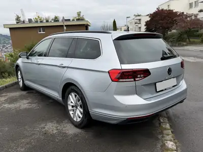 Volkswagen Passat 1.5 TSI Business DSG — Break élégant, consommation maîtrisée — tableau de bord